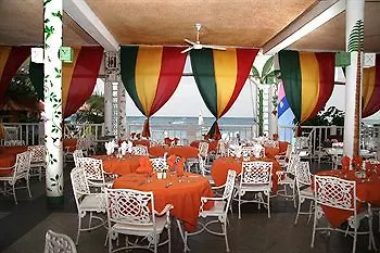 Hotel N-Resort For Adults Falmouth